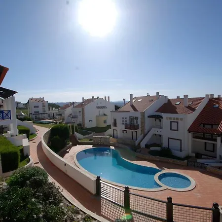 Pristine - 2 Bedroom With Sea And Pool Views In The شقة ساو مارتينهو دو بورتو
