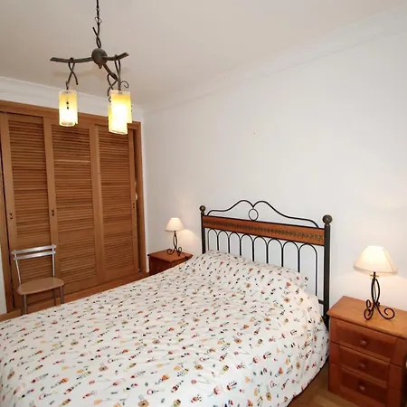 Pristine - 2 Bedroom With Sea And Pool Views In The ساو مارتينهو دو بورتو