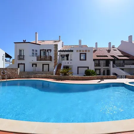 Pristine - 2 Bedroom With Sea And Pool Views In The ساو مارتينهو دو بورتو