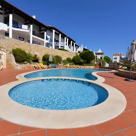 شقة Pristine - 2 Bedroom With Sea And Pool Views In The